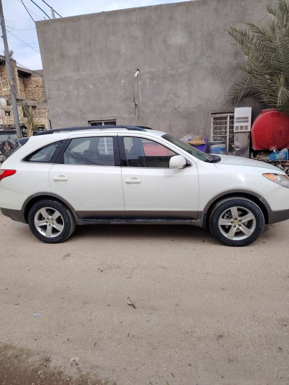 سلام عليكم فري كروز موديل ٢٠٠٨ محرك ٦سلندر أربيل بحاله جيده بيهه بس بارد السعر ١٢٠ وبيهه مجال العنوان ديوانيه ت***********
