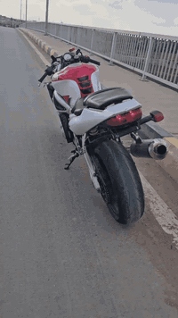 ياماها R6 • موديل 2004 • اوراق اصوليه