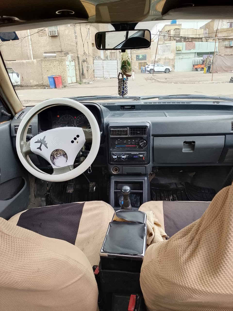 السلام عليكم 
سايبه موديل 9 رقم بغداد نكليزي 
سنوية 30 هزة جديدة هيئه و غرامة مصفره كير و صدر امامي خلفي جديد  مكينه بيها خيط تبخير كهربايات كلهة شغالة سيارة
مصبوغ جماليه مكان بغداد 
سعر 21 $ وبيه مجال رقم الهاتف 
(***********) اخوان اني مكلف بالنشر رجاء؟
