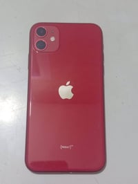 آيفون ١١ • ١٢٨ • مكفول من تبديل