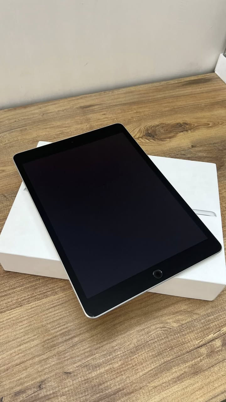 ايباد 9 ذاكرة 64 نضيف غير داخل صيانة استعمال قليل سعره 240 مكاني نجف


**إذا كنت صاحب هذا الإعلان وتريد حذفه لأي سبب، رجاءا أرسل رسالة إلى الدعم الفني**