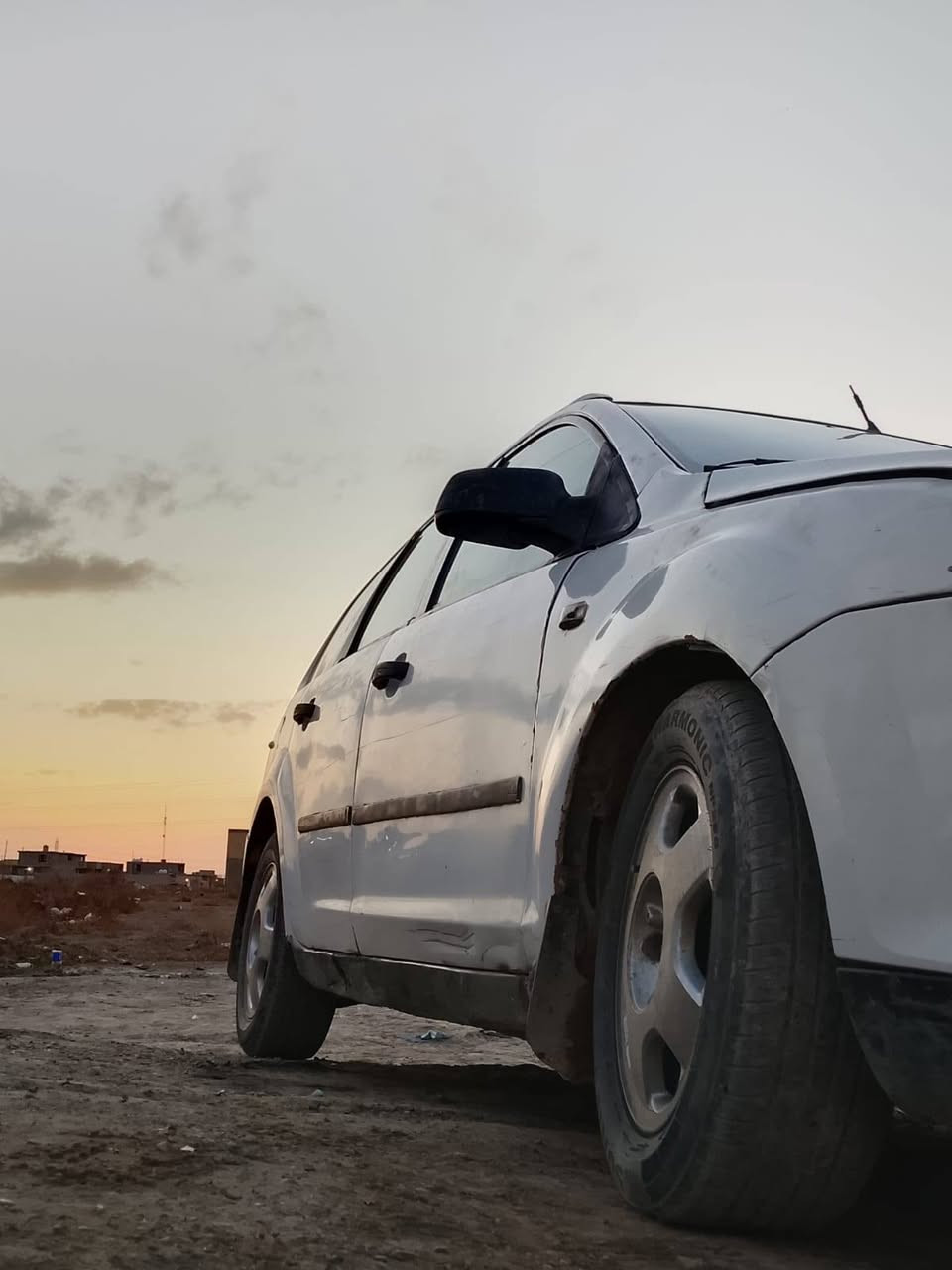 سلام عليكم فوكس أمريكي موديل ٢٠٠٧ محوره كير ومكينه كورله  مكاني بغداد
السعر ٤٥ وبيه مجال


**إذا كنت صاحب هذا الإعلان وتريد حذفه لأي سبب، رجاءا أرسل رسالة إلى الدعم الفني**