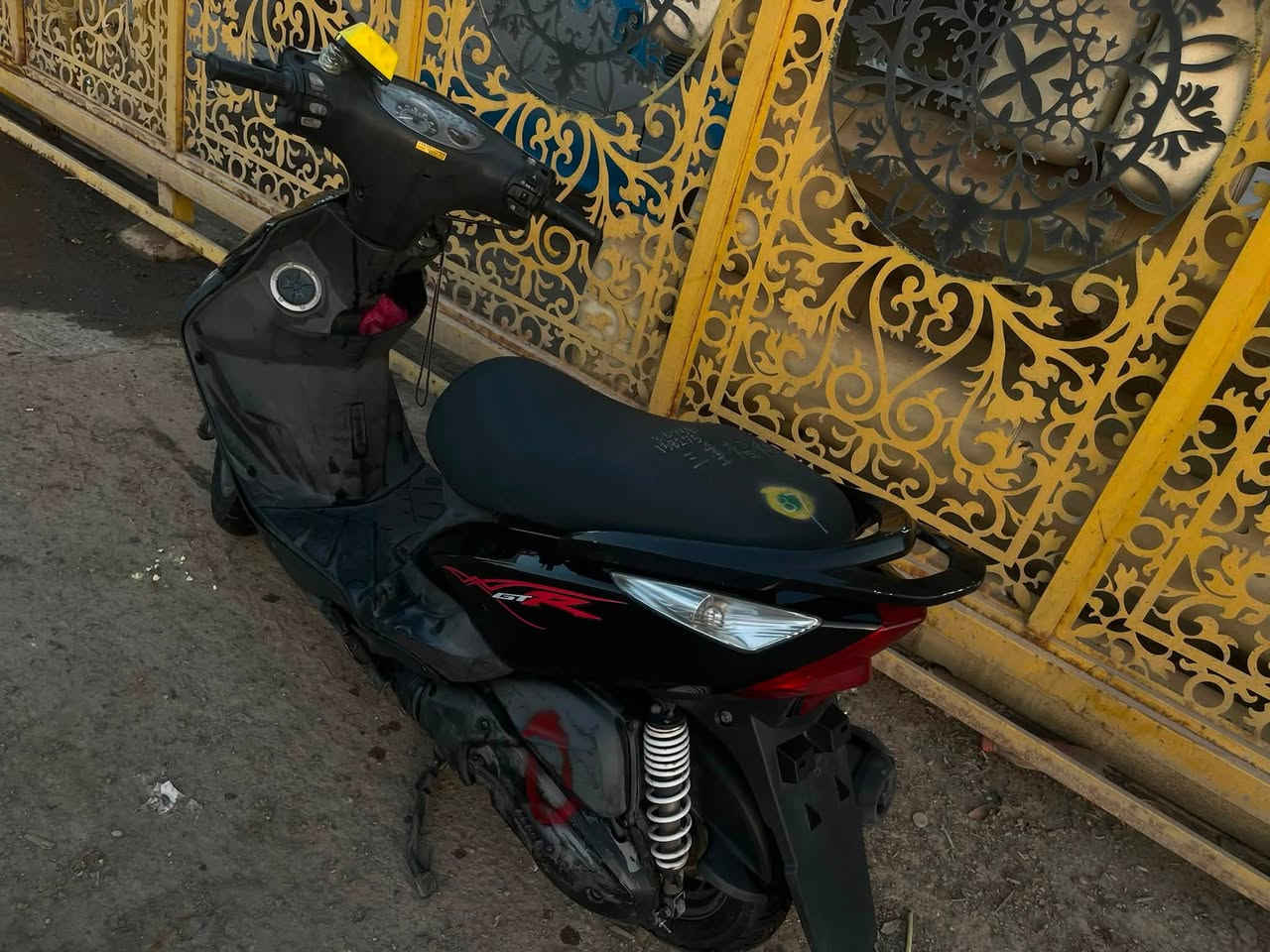 دراجه للبيع نظيفه 4اشهر من نازله رمبة اي ستفسار  خاص او واتساب ***********
