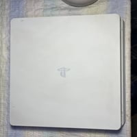 بلاي ٤ سليم • هارد ٢ تيرا • ملحقات كاملة