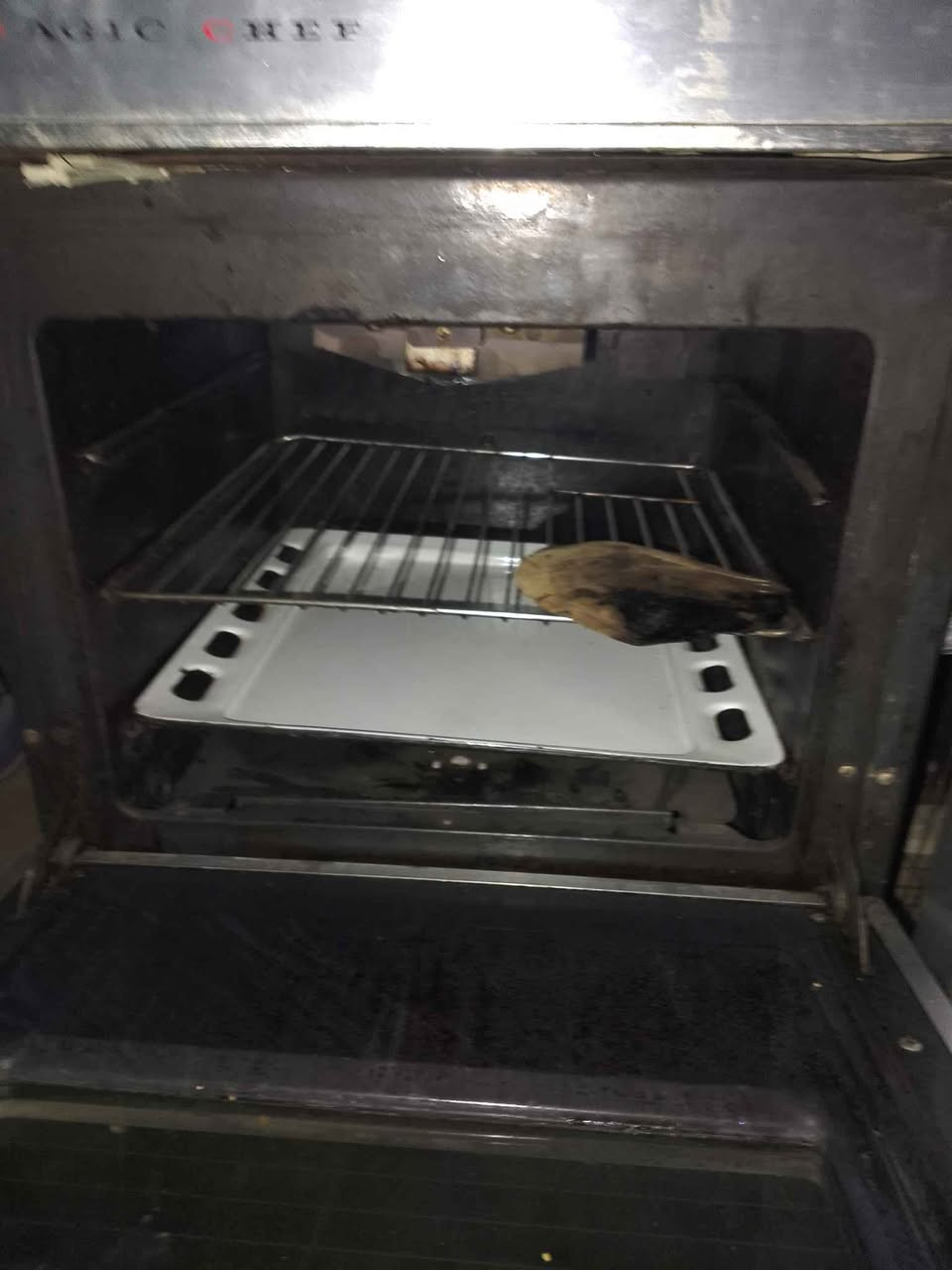 طباخ للبيع نظيف وشغال عنوان حي قاهره بغداد, العراق


**إذا كنت صاحب هذا الإعلان وتريد حذفه لأي سبب، رجاءا أرسل رسالة إلى الدعم الفني**