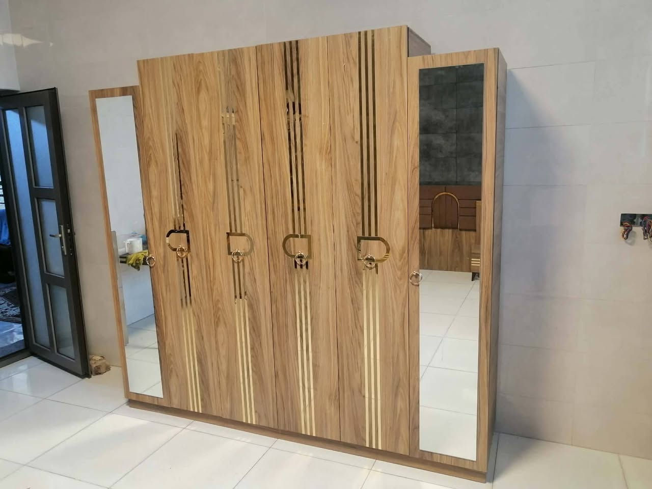 مكان نجف شراي خاص مع سكرين


**إذا كنت صاحب هذا الإعلان وتريد حذفه لأي سبب، رجاءا أرسل رسالة إلى الدعم الفني**