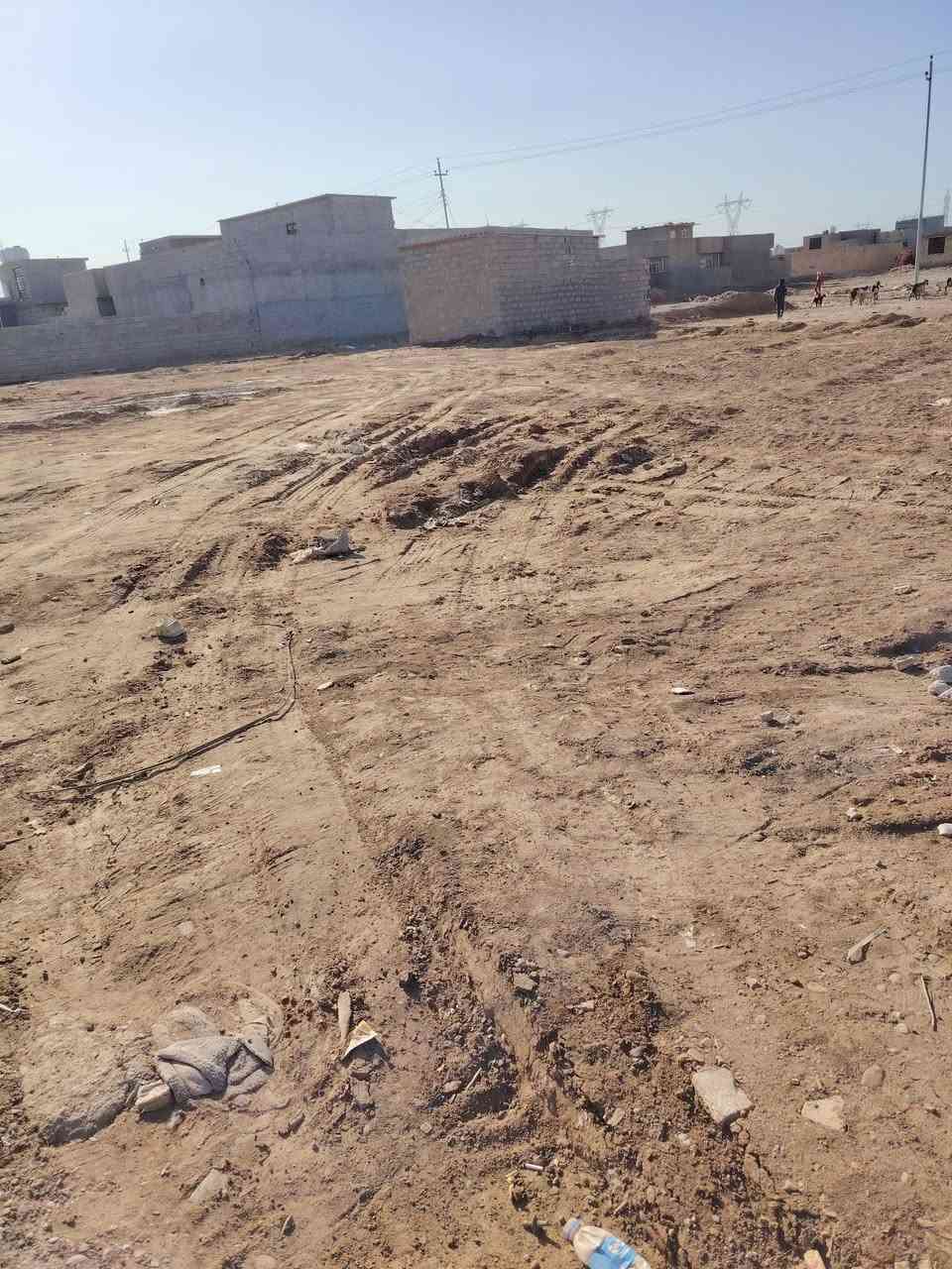 السلام عليكم قطعه للبيع قرب سيطره النهروان واجهيه 10 نزال 23 رقم الهاتف. ***********
