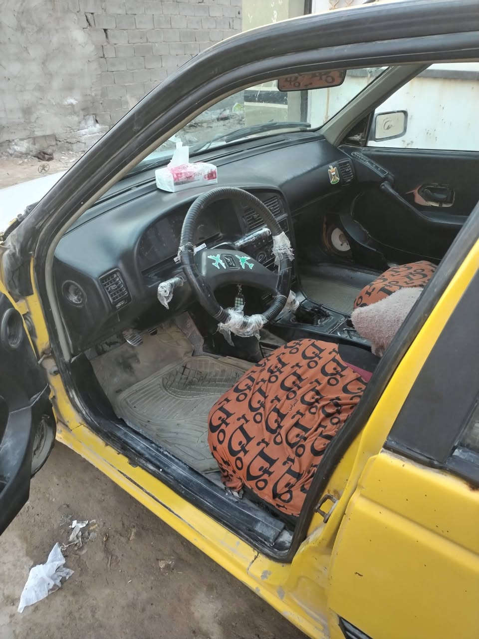 السلام عليكم اخوان
للبيع بيجو روئ 2009
مكينه وكير وكسل حلوات
بديها شوف العين
رقم الماني مداور ثاني يوم
غرامات مصفره هيئه 500
سياره عوزه ترتيب مثل يدات بيبان او غيرها
مكينه بيها جبنه بكره فقط
السعر 10
مكاني نجف مطار
***********
