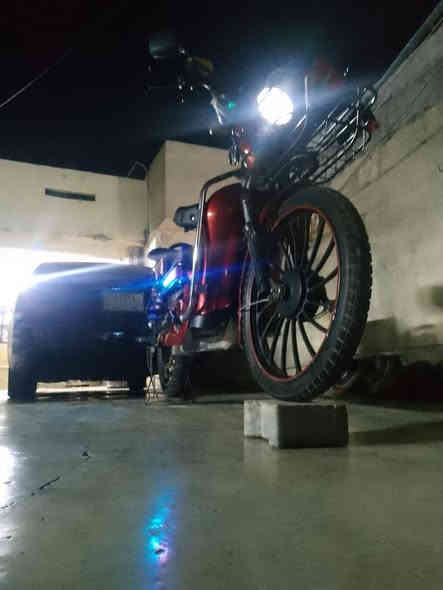 السلام عليكم باسكل شحن لبيع 5بطاري شرط البطاريات عل فحص موديل 2024جديد فول  مو صفات بلوتوث نشره جانبي السرعة 99شرط يقبط 🦅 باسكل مال بيت نضيفه  نضيف حيل النضافه أمام العين شرط الفحص السعر 300الرقم الهاتف ***********
