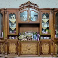 بوفية للبيع السعر 250 وبيهه مجال بسيط للاستفسار 07730190514