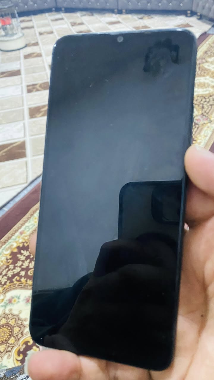 السلام عليكم جهاز oppo  A18     الذاكرة ١٢٨ البطارية ٥٠٠٠   المعالج G85     رام  400\400

جهاز للبيع مستعجل علي    السعر 110 الاف بي مجال حك الجية 

اتصل ***********
