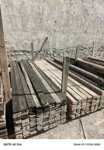 سلام عليكم قالب خشب للبيع العدد 13 مكعب نضيف الرقم ***********
