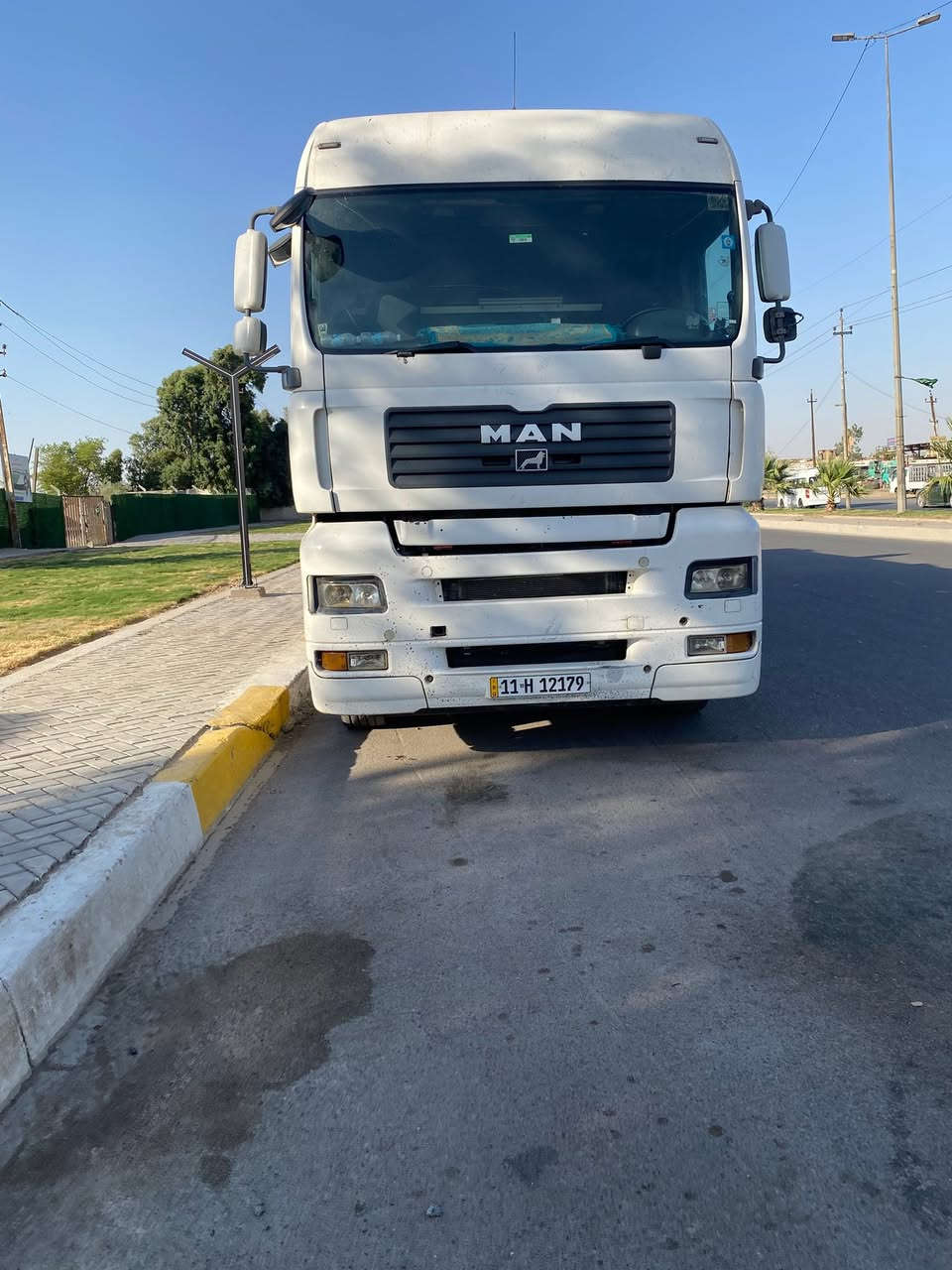 مان موديل ٢٠٠٨ طوناج باقي بي سنه السياره تخم تاير جيبيس جديد سياره بسمي رقمه بغداد السعر ٢٧٥ رقم تليفون ***********

