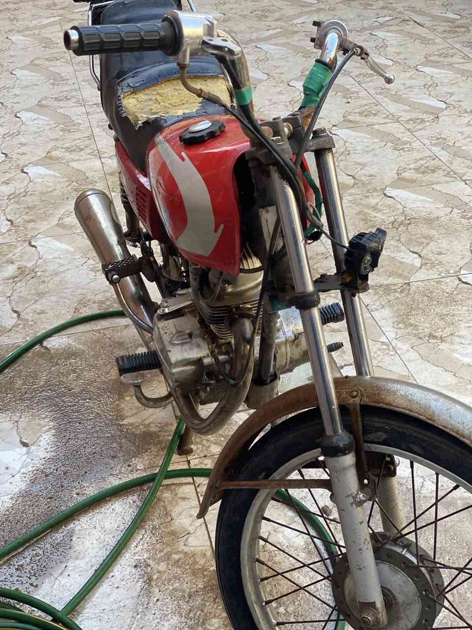 دراجه نامه للبيع الدراجه رقم اسود وسنويه السعر ٦٥٠مكان المدينه التواصل خاص


**إذا كنت صاحب هذا الإعلان وتريد حذفه لأي سبب، رجاءا أرسل رسالة إلى الدعم الفني**