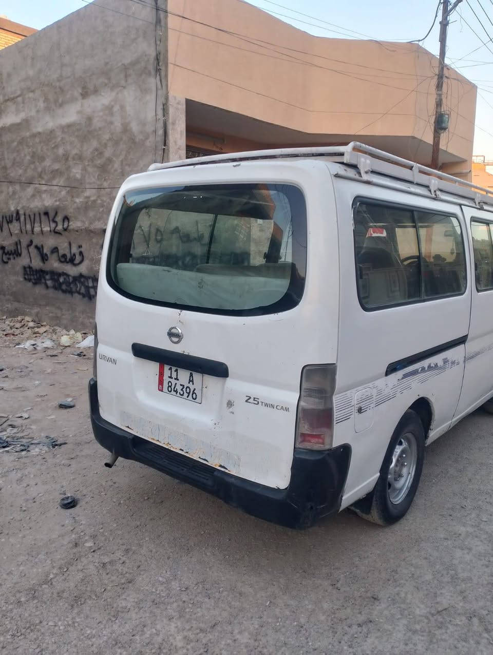 نيسان يورفان للبيع
موديل 2008
مكينه كير أكسل مكفولات خير من الله
رقم بغداد جديد
السياره بأسمي  مصفره من كلشي وهزة جديده
***********
موجود واتساب
