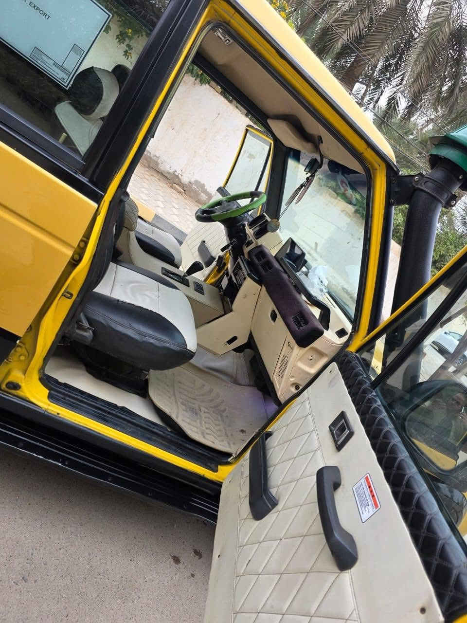 السلام عليكم اخوان 
كالوبر 93 محرك vvti2500 
٤جام كهرباء سنتر لك معمرة تعمير وصبغ جمالية درجة اولى
جاهزة رقم بغداد سنوية 2026 مشروع وطني تحويل مباشر
بجم رانج منظومة زنون وتخم تاير جبلي مع تخم ويل همر 
مصروف عليها وجاهزة 
عنوان ميسان العمارة 57$ مجال بسيط للبيع فقط 
‭٠٧٧٠ ٦٩٣ ٨٤٣٥‬
***********
