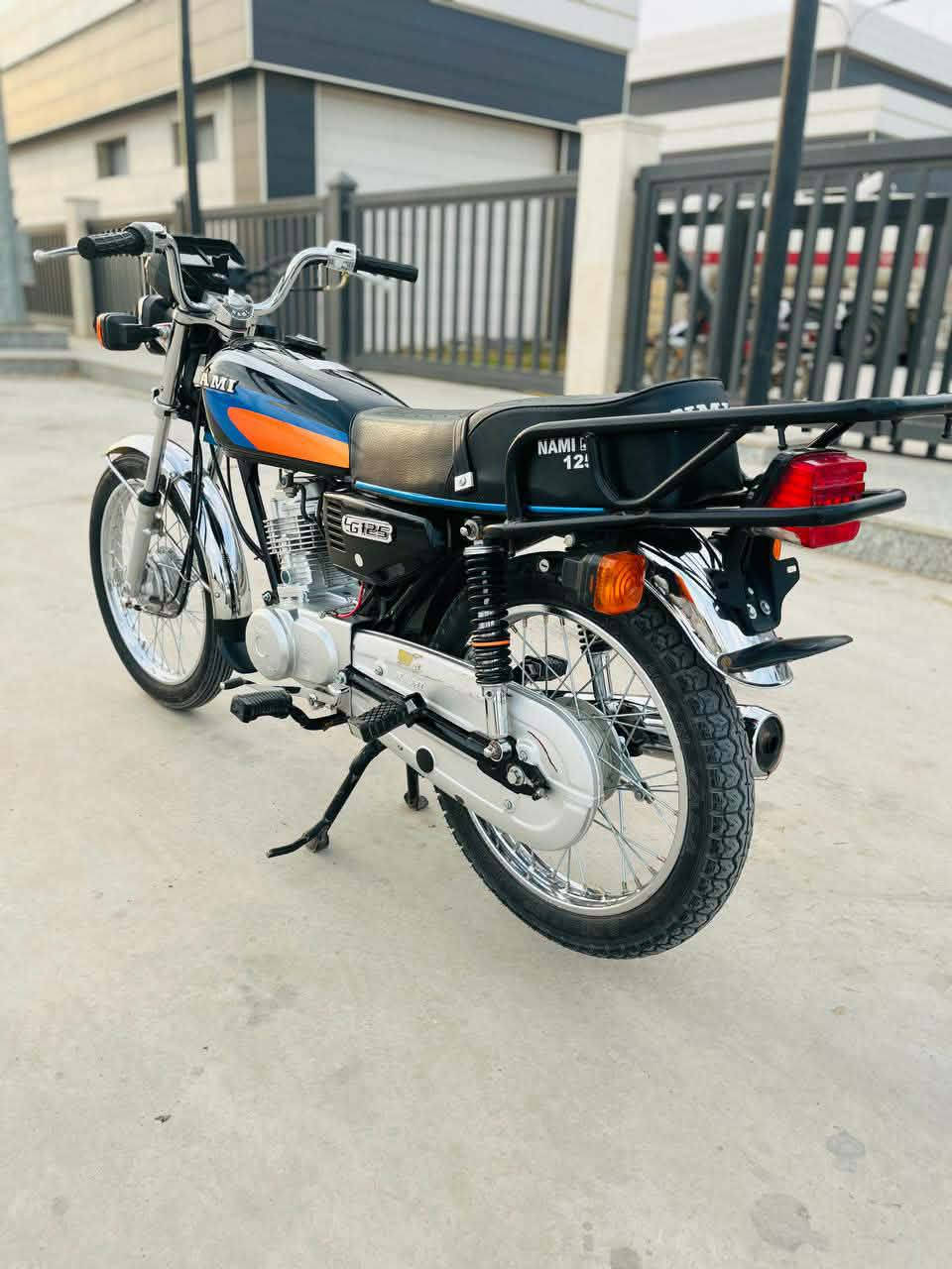 سلام عليكم #لبيع درجه شاصي 2020 رقم وسنويه بسمي  تحويل ثاني يوم تعمير 26كله اصلي مكفول شاصي مكينه درجه هستوها معمره فول مكاني كوت كرضيه هذا رقم راعيها سعر خاص *********** اني مكلف بنشر لحد يرسلني لحد يرسلني 👍
