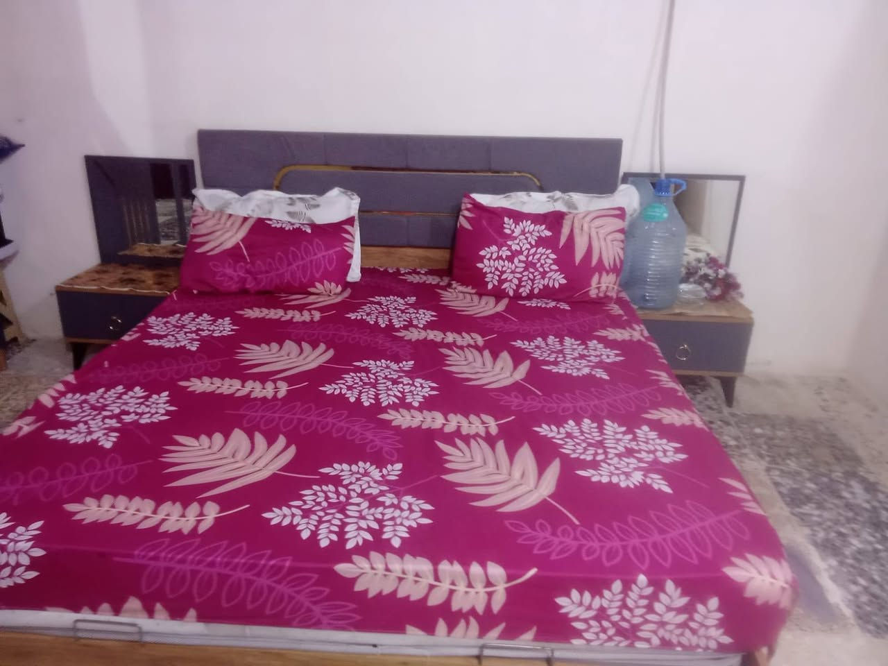 غراض بيت للبيع بغداد الرشاد  كلمن وسعرة للستفسار مراجعه الرقم ***********
