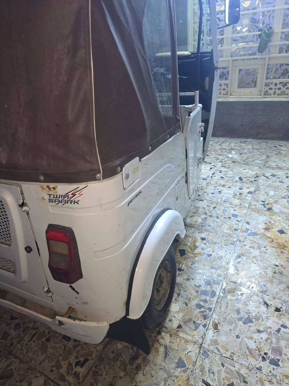 السلام عليكم تكتك موديل 22 مرقمه للبيع كفاله عده رصعتين بالغد السعر 7500 الشراي يتصل مكاني بغداد الشعله
***********
***********
