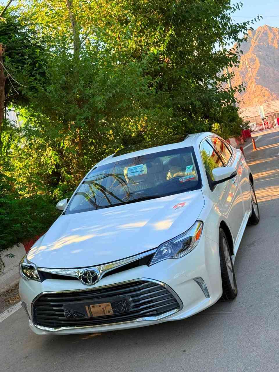 ئه ڤه لون ٢٠١٦ خليجي  دوو حاسە  سلايت  و بەسمە كوشن جلد و کارەبایی و  
Eco.Sport .normal  لایت زینۆن و حەدەسە
 ئاوێنە کارەبایی و گوێ بەرخ  تەبریت لەمس  و دژە خلیسک  حاسەی پێش و پشتی  و جەندەها مواسەفاتی تر 
 
 سەنەوی نوێیە و٤ تایەی تازەی لە ژێرە

    وەکو بۆیاخ تەنها ٢ پارجەی بۆیاخە  
٢ ساردی بجوکی هەیە  
   
 سحری :١٧٠
***********
*********** wats app w vibar رانية, السليمانية
