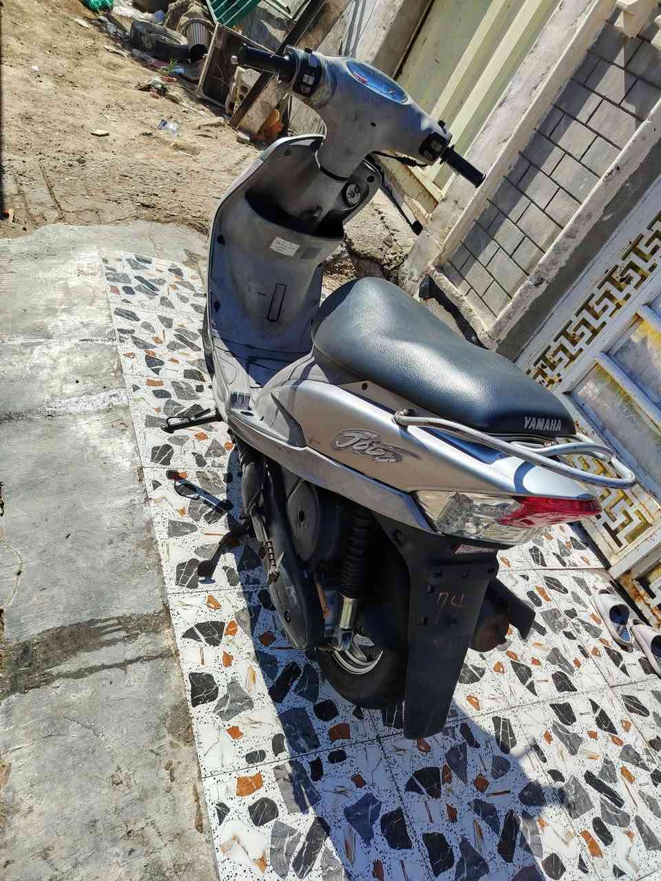 سلام عليكم دراجه ماكس منغولي جديده صالي ٧ أيام من منزلهه من لرمبه ختم واحد كلهه حله شارع ثمانين مال كربله سعر ٩٠٠ وبيهه رقمي ***********
