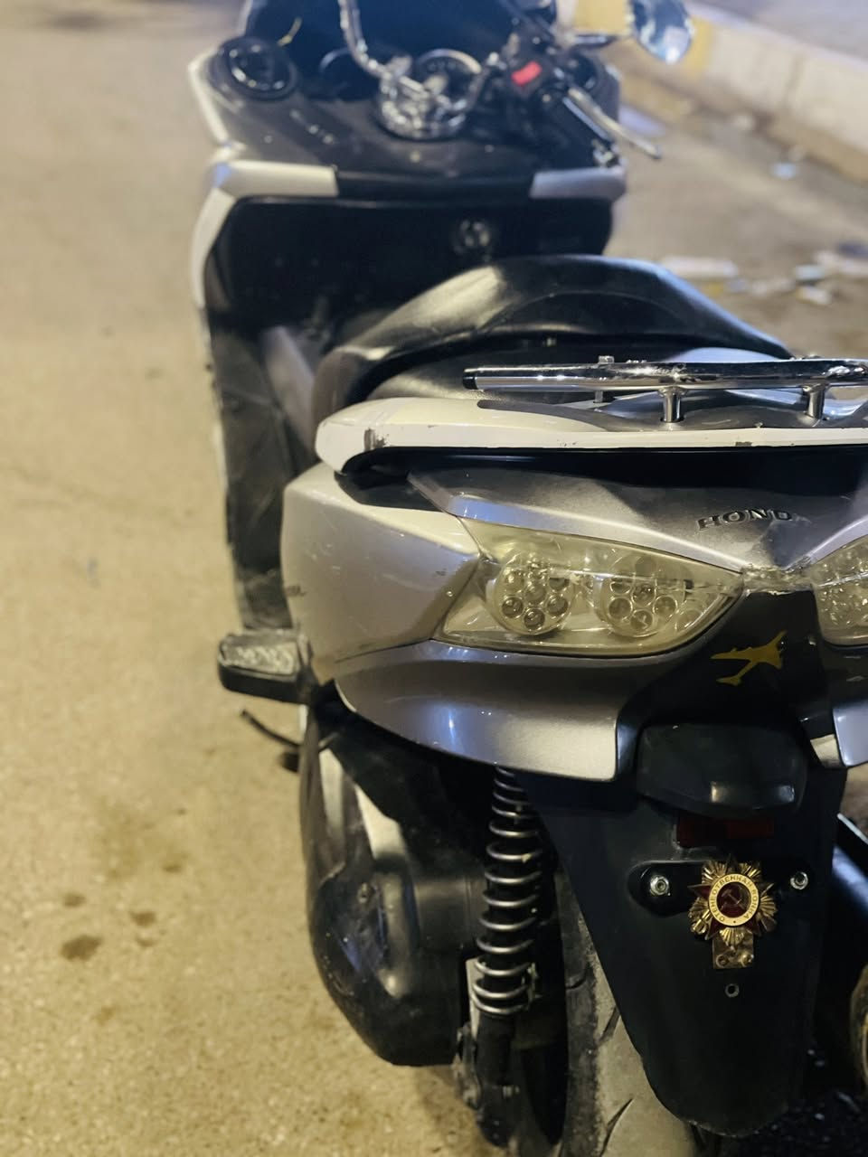 فورزا 010 كامله مابيه نقص كير شغال 7نمر 3تحويلات  حساس استان  مكاني اديالى بعقوبه سعر 900

‭0776 490 8202‬
