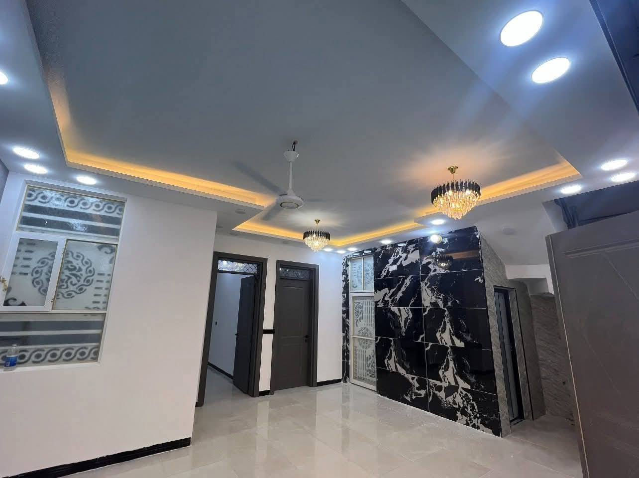 محبي الأناقة والجمال! 🏡 فرصة لا تعوض! منزل بمساحة 150 متر مربع للبيع بسعر مغري جداً 💸💸!
الموقع: النجف، ملحق قرية الغدير 🏛.
للتواصل والاستفسار: *********** 📞📞. لا تدع هذه الفرصة تفوتك!
