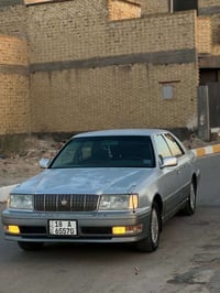 تويوتا كراون • ١٩٩٦ • مكينه وكير مجددين