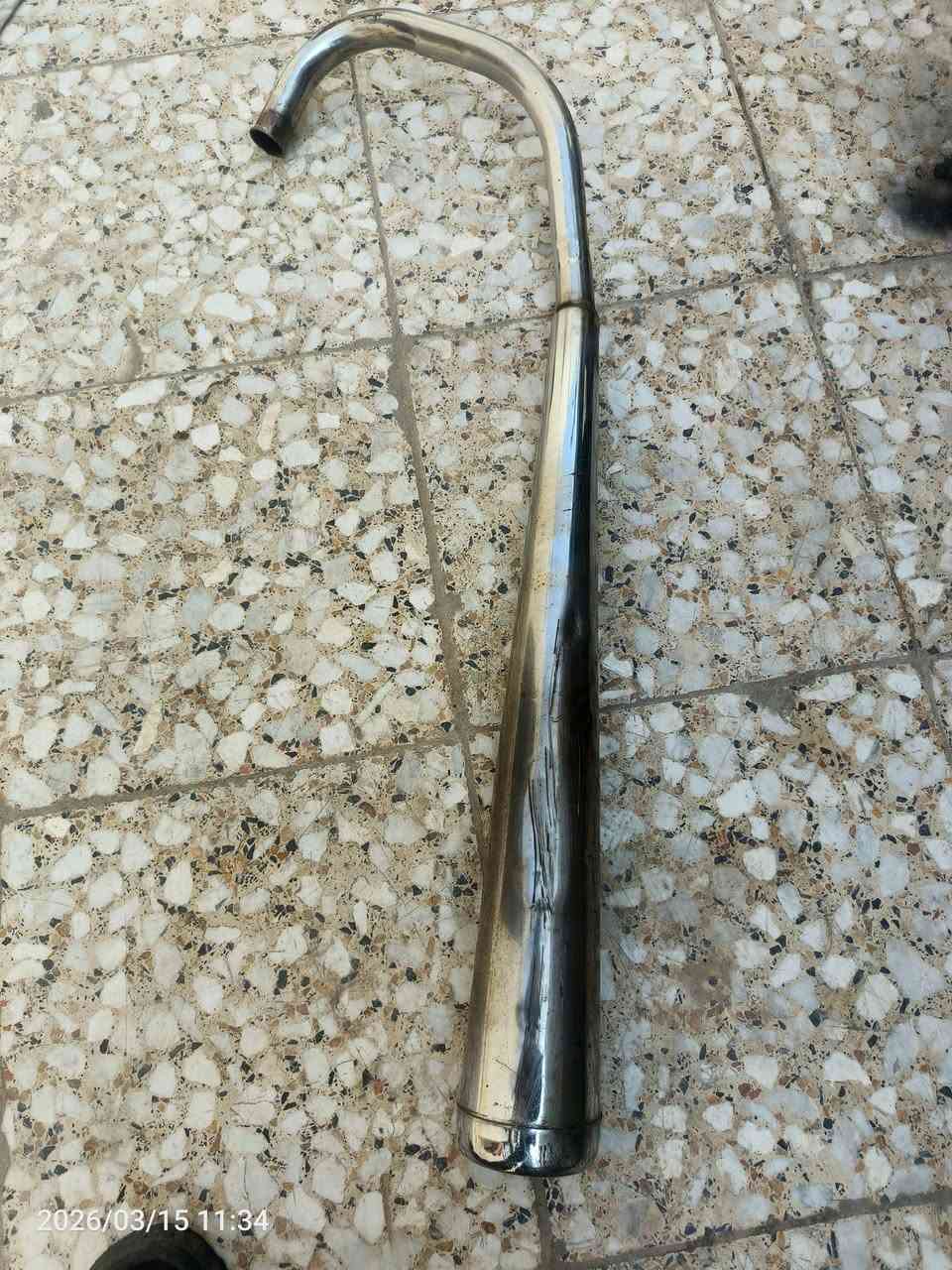 سلام عليكم شباب هاذه تانكي نامي شلامجه بلادي اصفر وصالنصه هم بلادي للبيع كلهن قيم وخذهن العنوان ناصريه حي الشهداء رقمي ***********
