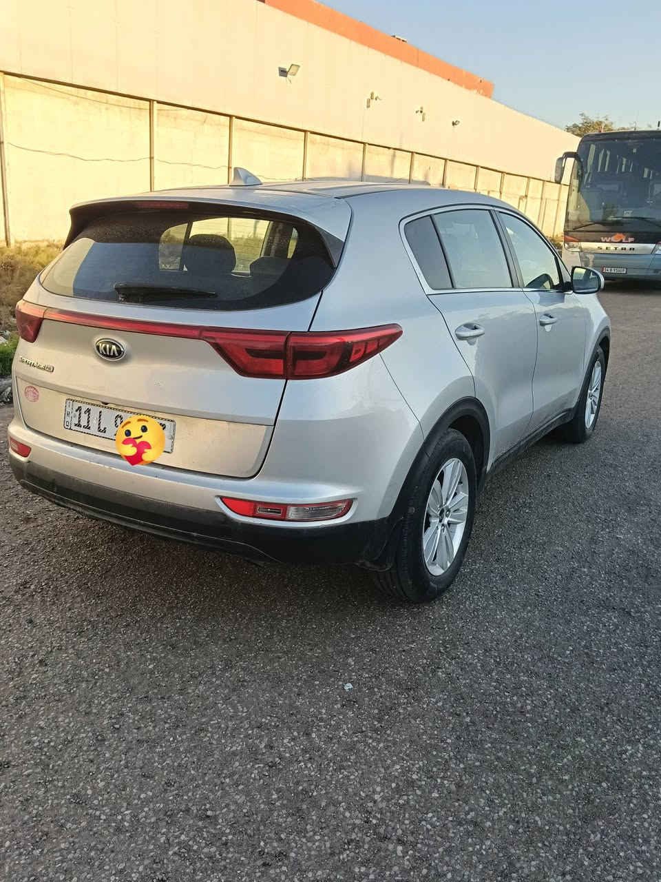 السلام عليكم
للبيع سبورتج 2019 رقم بغداد دولي بااسمي 
وراد أمريكي حادثها خفيف جاملغ مبدل نفس الون 
والباب مرشوش كلير فقط بيها منظومة غاز 
بدون نقص سياره جداً نضيفه 
مكاني بغداد الكرخ السعر 165 وبيها مجال 
***********
