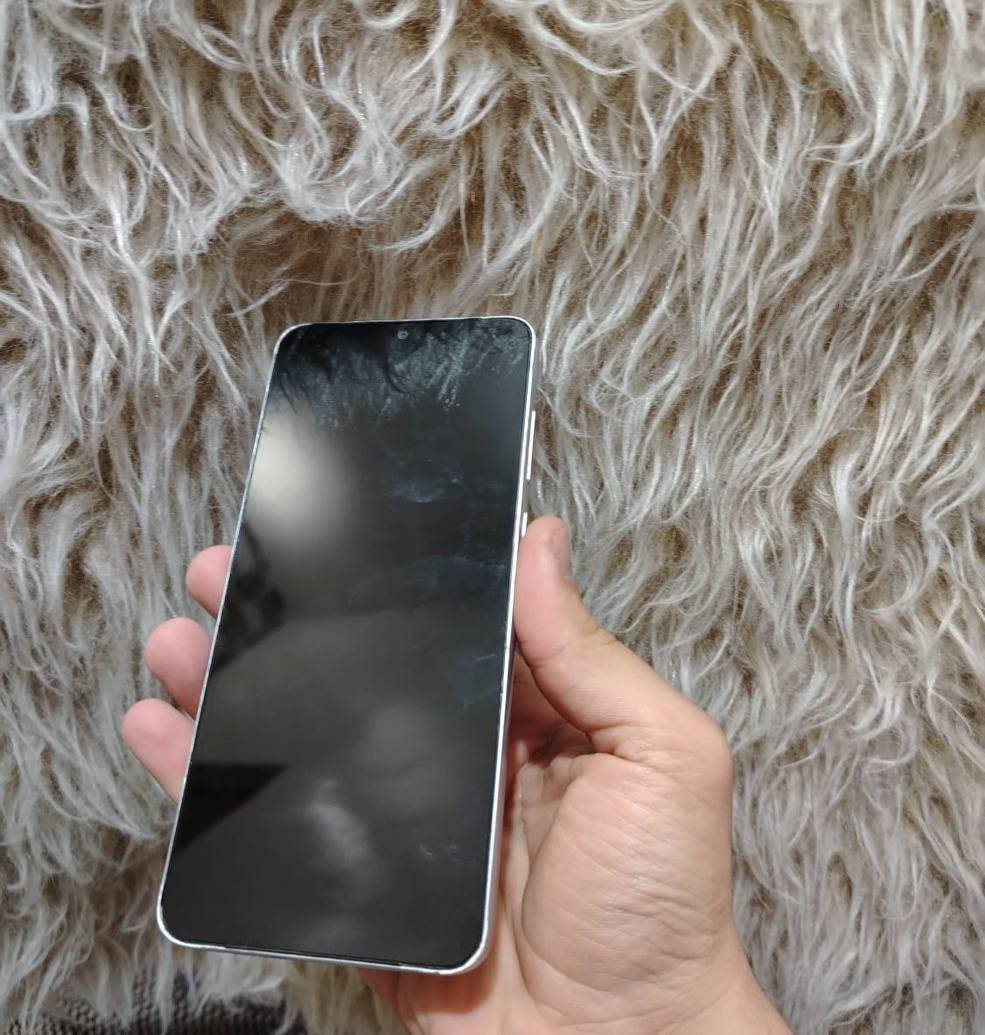 السلام عليكم A05 للييع تواصل ***********
