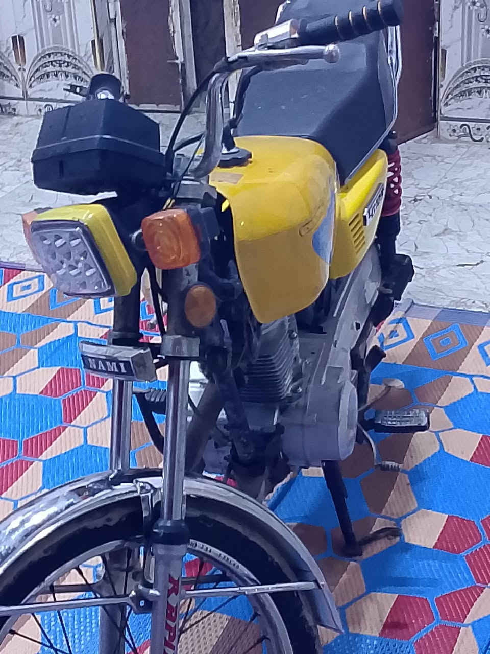 السلام عليكم
دراجة ناما للبيع 23 نضيفه وكامله وكهربائية شغاله 
***********
450 وبيه مجال

***********
