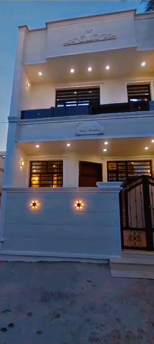 للبيع دار مساحة 78متر  مدخلين نزال سليم 
***********
