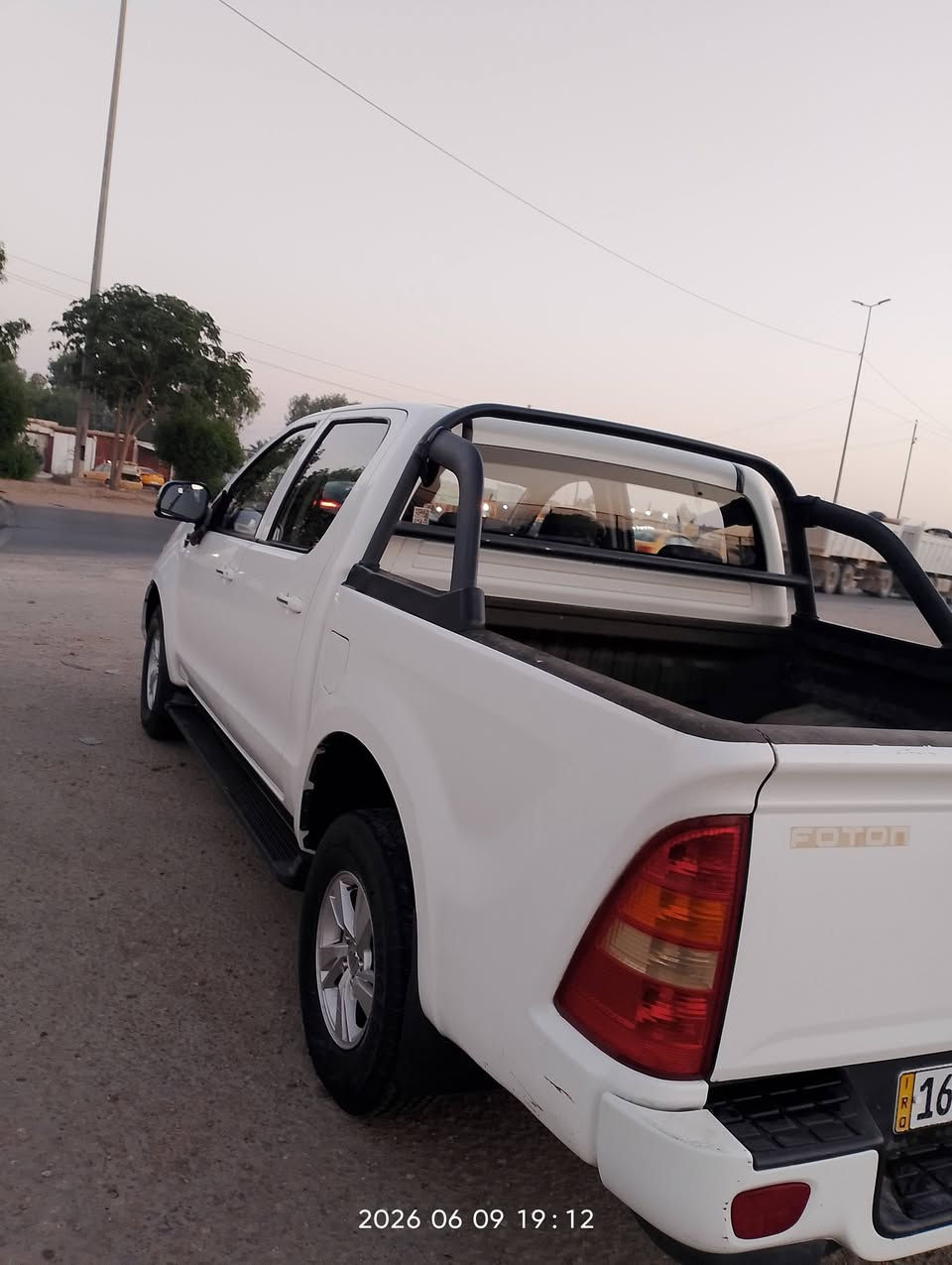 السلام عليكم
بيكم فتون موديل 2021 بيها ظربه بالباب السدر فقط والباقي مكفول السياره جديده مال جناي طلعت من المعارض سنه 2023 وبا أسمي رقم قادسيه 
مداور ثاني يوم  رقم دولي ....

***********
