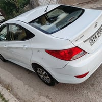 اكسنت 15 فول مواصفات بيه قطعتين ونص صبغ بدون دواخل السياره جاهزه محرك ...