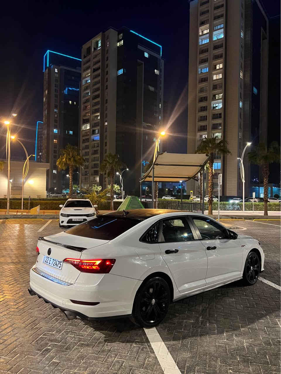 يالله
جيتا ٢٠٢١ gli ابيض
كير مكينة شرط 
صبغ بيها ثلاث قطع وبيها بالسقف موج احسب تعديل بيها
مواصفات الجيتا معروفه 
سياره كلش قوية وعزمها يخبل
كوشن هيتر
شاشه جبير
اربعه انظمه قيادة
عليها جارج بايب 
عليها صوت كزوز حلو
دهن كير ومكينه جديد
ماشيه ٦٢ الف
كهربايات شرط
حداديه امامي خلفي نظيف
وياله وتايرات نظيف
تحويل شرط 
سياره هزة وسنويه ورقم جديد 
مكان سياره اربیل
سعر 149$وبي مجال
رقم تليفون*********** وبي واتساب
للبيع او مراوس أربيل, العراق
