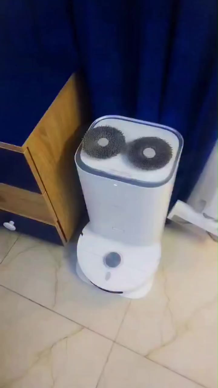 #مكانس روبوت   (٣ انواع ) قطع اوربيه اصليه 
سعر =  (165الف) كنس / مسح / رادار 
سعر =  (225 الف) كنس / مسح / رادار / تفريغ ذاتي
سعر = (سعر خاص) كنس / غسل /مسح / رادار / تفريغ ذاتي.


**إذا كنت صاحب هذا الإعلان وتريد حذفه لأي سبب، رجاءا أرسل رسالة إلى الدعم الفني**