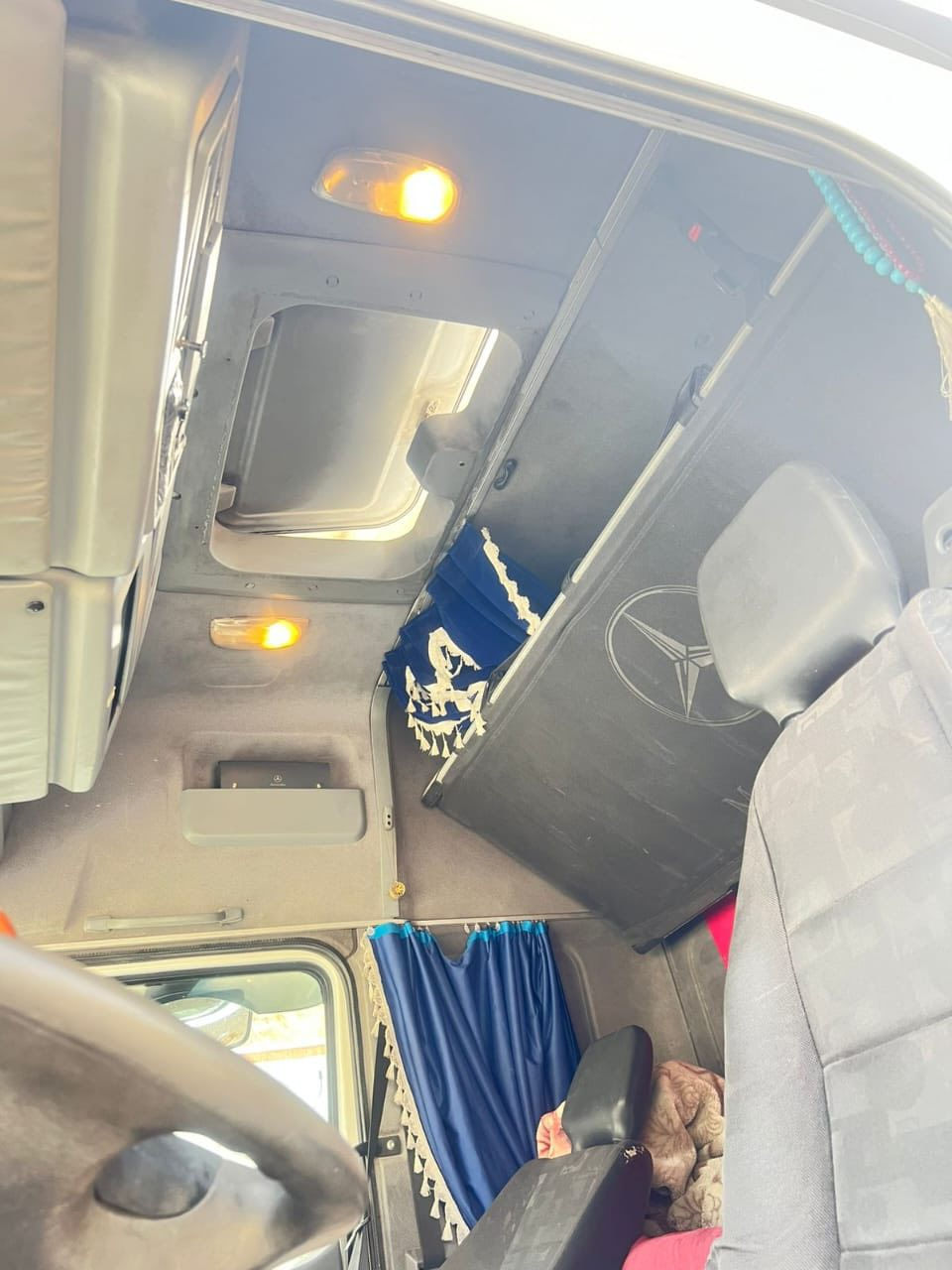 ألسلام عليكم اتيكو 2006 سته سلندر گير ست نمر هاف قفل اكسل مجموعه اكتروز طول 7وربع دبل مناميه جوبلس خلفي ورك امامي رقم وسنويه جديد هزه جديد حصه كاز شرط التحويل بأسمي وعلي محرك جديد كله بشرط سياره فوول نضيفة للأستفسار ***********
