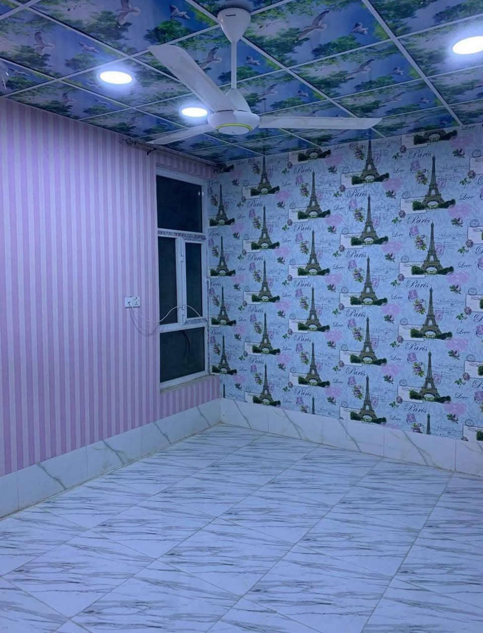 للبيع بيت في منطقة حي النفط الجديد ال٣٦ 
مساحة ٢٢٠ متر 
بناء سنه ٢٠٢٣ طابقين 
٥ غرف نوم 
صاله عدد٢
مجمع صحي عدد ٣
استقبال 
مطبخ 

مكتب ظلال الخير 
بدايه شارع الفنادق مقابل صيدلية المراد 
***********
