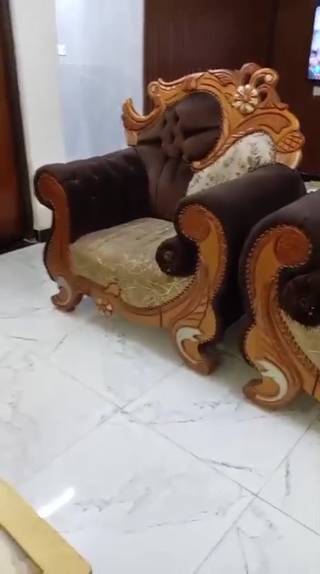 تخم مع الطبلات للبيع سعره ٣٥٠ المكان حي البساتين


**إذا كنت صاحب هذا الإعلان وتريد حذفه لأي سبب، رجاءا أرسل رسالة إلى الدعم الفني**