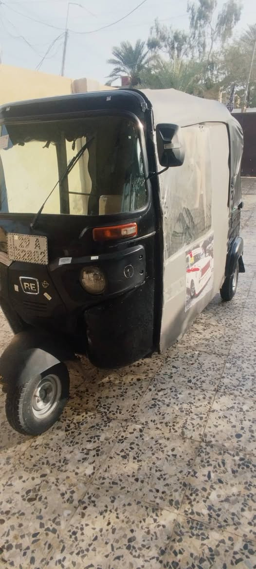 السلام عليكم 
تكتك موديل 2020 شهر 12 رقم واسط انكليزي تحويل بغداد مصبوغه عام مكينه مكفوله تجفيت جديد لاتنقيص ولاتبخير السعر 6 العنوان بغداد بوب الشام 
رقم الهاتف ***********
