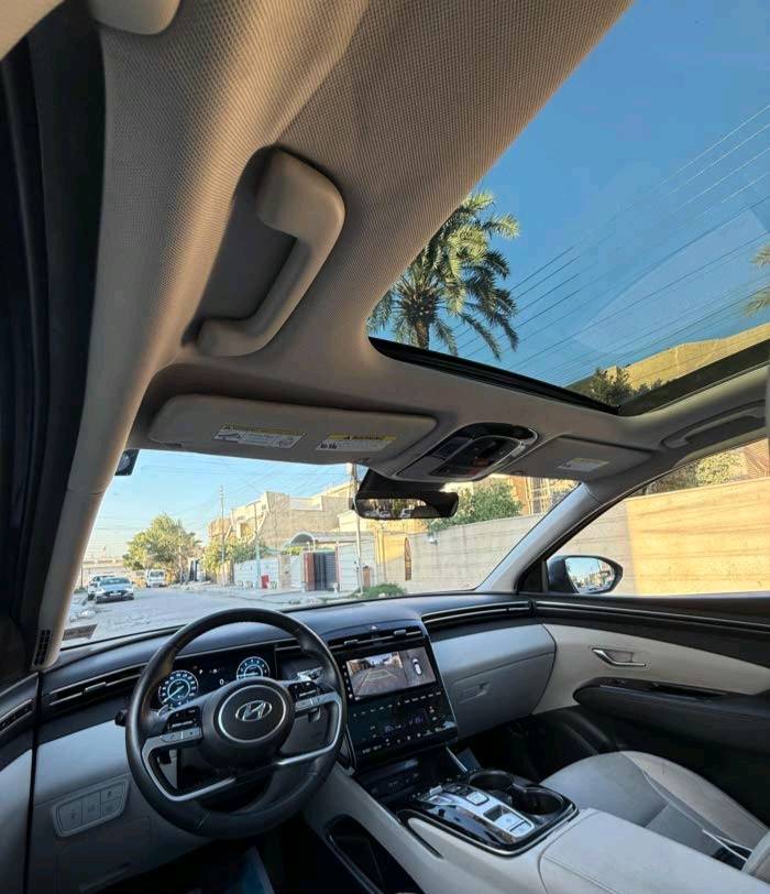 
ما هي سنة الصنع؟: 
 هونداي توسان  Limited 2024
هل السيارة قديمة أم جديدة؟: 
2024
كم عدد المالكين السابقين؟: 
1
ما هو سعر السيارة؟: 
31 مليوت
أين تقع السيارة حالياً؟: 
بغداد المنصور