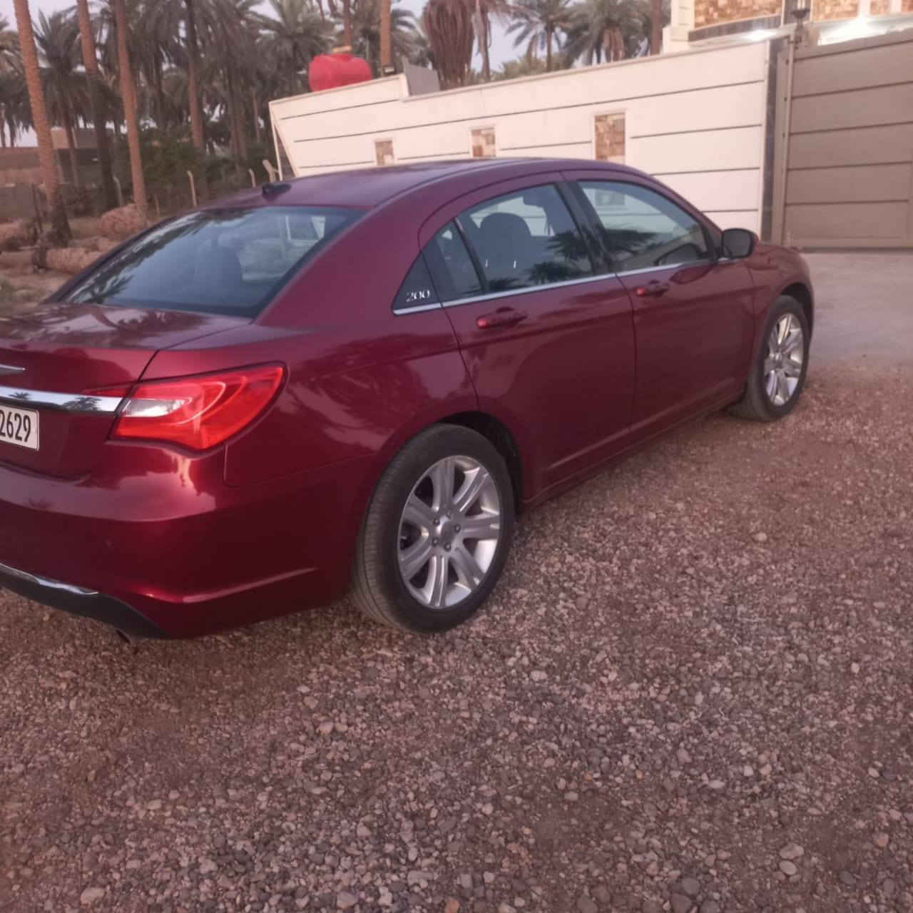 كلايزر C200 موديل 2014محرك2400
سعرها80وبيها مجال قليل 
الأتصال***********
مكاني بابل حله شارع80
