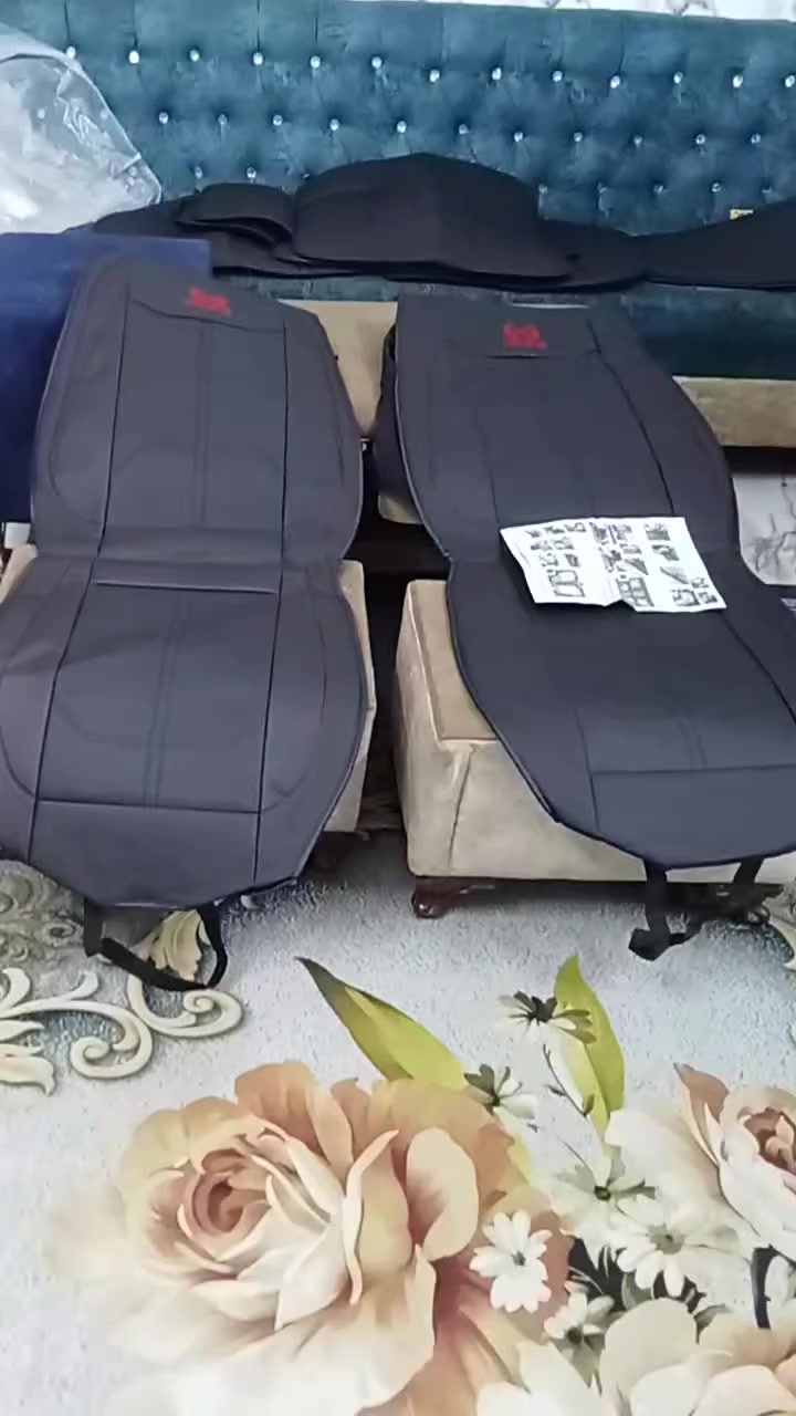 دوشمة سيارة جلد بهل الشكل والجمال السعر 40 الف بغداد *********** متوفر توصييل
