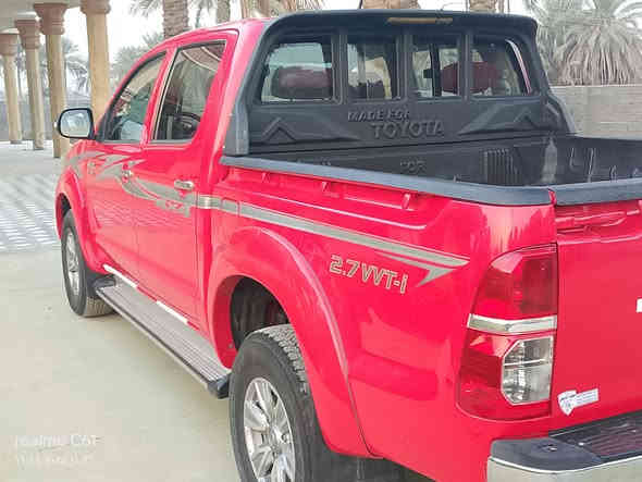 السلام عليكم بيكم هايلوكس كويتي رقم بغداد موديل 2015. كفاله عامه تحويل مباشر ماشيه 200  سياره كفاله عامه. السعر.  230. وبيه مجال.    مكان سياره بابل الاسكندريه.       ***********.      ***********.
