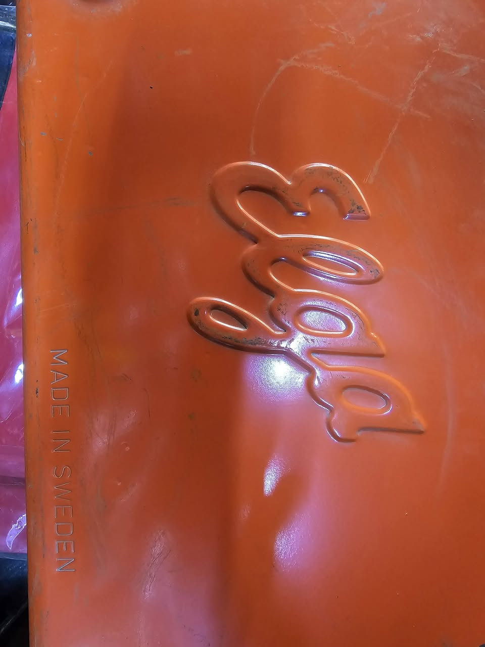 ايلكا سويديه السعر ٢٥٠ الف
تــ***********
