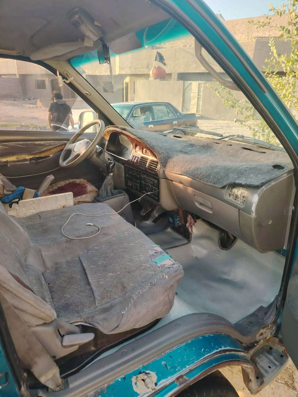 السلام عليكم بريجو للبيع موديل 95 مكينه جديده اكسن جديد كير مسكر جديد السياره مصفره لاهيئه ولا غرامات مرور خطها حيره ابو صخير حداديه وره وكدام جديده كهربائيات كلها شغاله رقمها قادسيه بسمنه سنويه لل 29 سعرها 48 وبيها مجال مكاني نجف ‏‪***********‬‏
