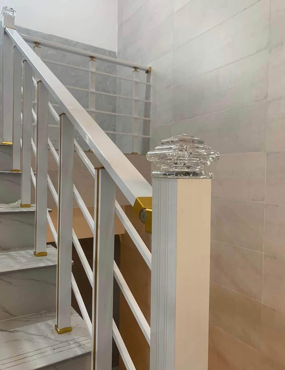 محجەڕەی ئلمینۆم مڕەباح  *********** أربيل, العراق
