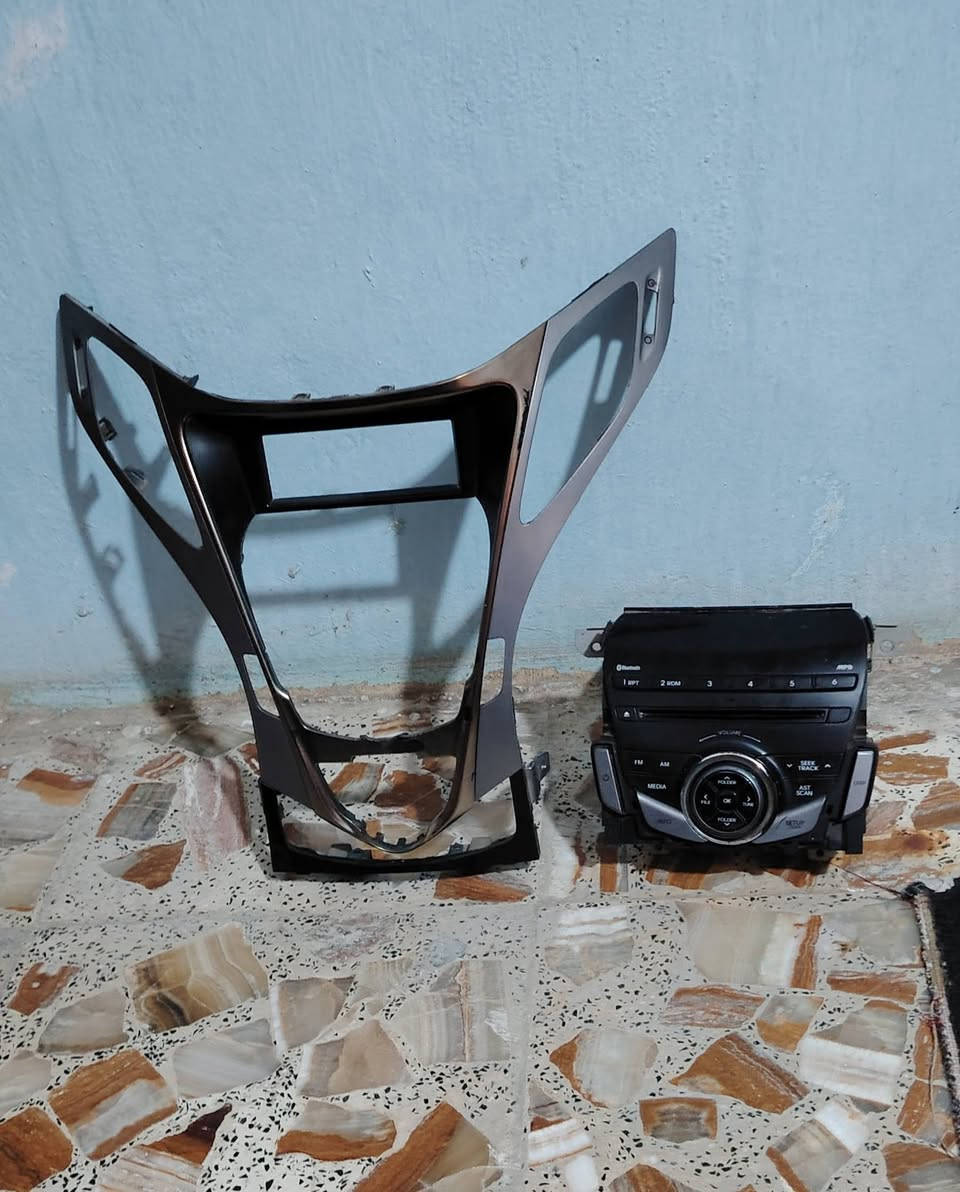 اطار ومسجل cd 📀  ازيرا يرهم 12 و 13 قيم واخذ الاتصال على الرقم ***********
