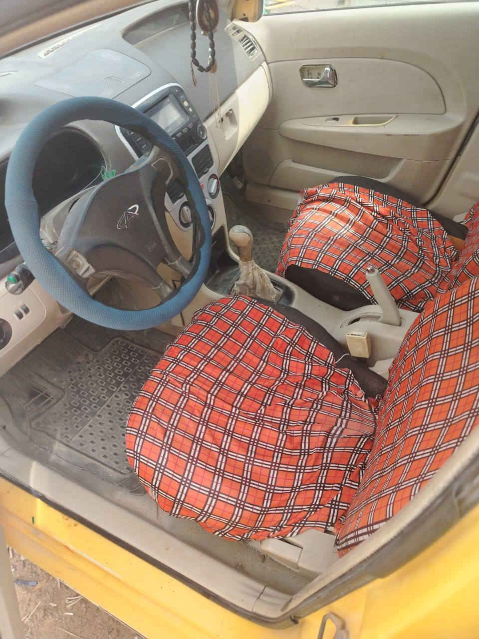 للبيع شيري فلاوين سياره مقفوله خط وبحث مصفره ***********
